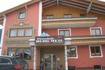 هتل Pension Bergheil