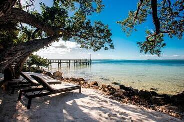 Отель Playa Largo Resort & Spa, Autograph Collection