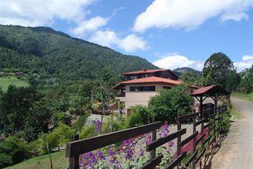 هتل روستایی Rancho La Aurora
