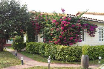 Pictory Garden Resort