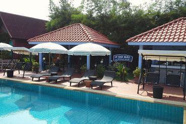 Pictory Garden Resort