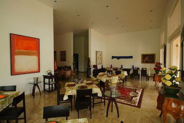 Pictory Garden Resort