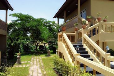 Pictory Garden Resort