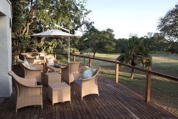 هتل Lilayi Lodge