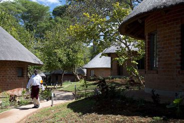 هتل Lilayi Lodge