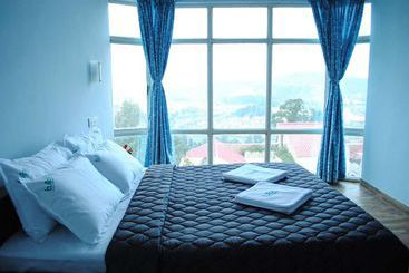 هتل Tulips Resorts   Elkhill