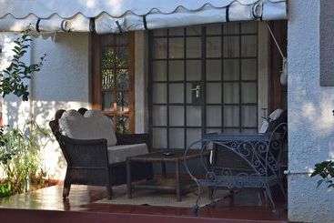پانسیون Armadale Boutique Hotel & Villas