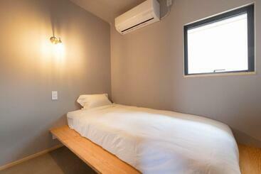 بنسيون Coliving And Cafe Sando