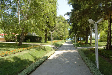هتل Oasis Park  All Inclusive Beachfront By Asteri S