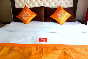 هتل Ashirwad  And Spa