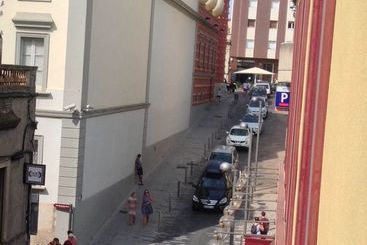 Apartamentos Dalinium