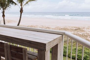 דירות לתיירים Surfers Horizons Resort