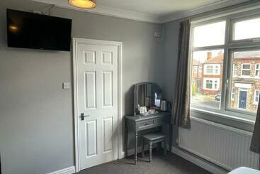 هتل The Nags Head York
