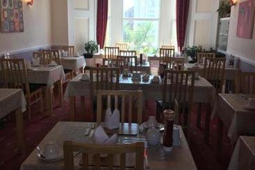 هتل Adelphi Guest House