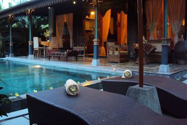 리조트 Ubud Syailendra Villas
