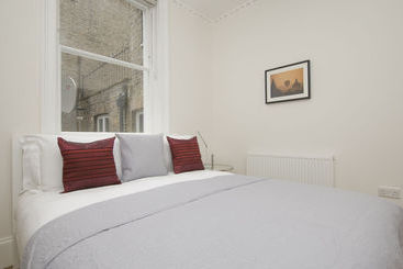 Saco Marylebone  Gloucester Place
