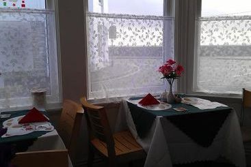 Ash Hotel B&b