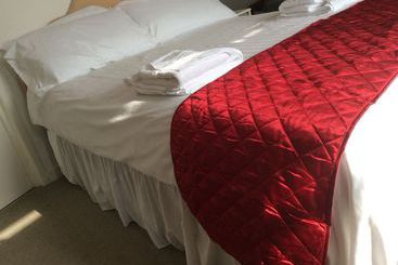 Ash Hotel B&b