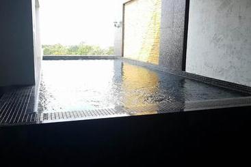 هتل Hamilton Grand Residence