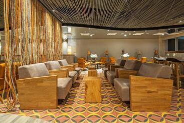 هتل Movich Buro 51