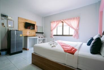 וילות Jintana Resort