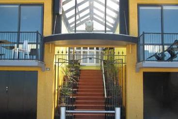 Esplanade Apartments