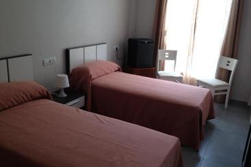 Pension La Puntica