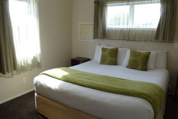 Southpacific Motel And Conference Centre