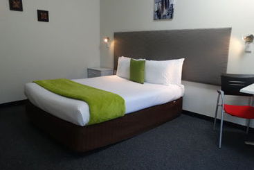 Southpacific Motel And Conference Centre