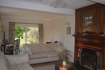 هتل Little Forest Lodge