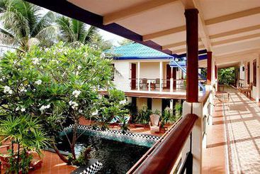 Pier 42 Boutique Resort & Spa