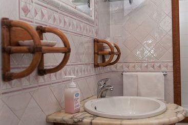 هتل B&b Il Conte