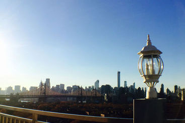 هتل Howard Johnson By Wyndham Long Island City