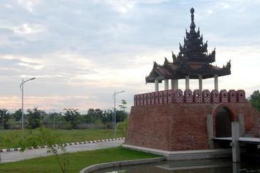 هتل Man Myanmar