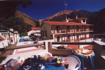 هتل Spa Termas De Reyes