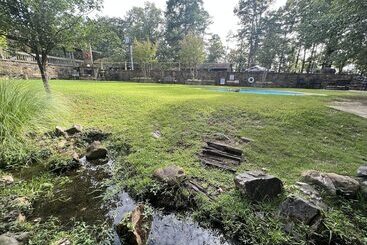 شقة فندقية King Guest Room Located At The Entrance To Mountain Harbor Just 2 1/2 Miles From Lake Ouachita. By R