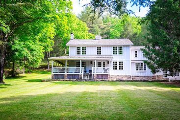 ベッドアンドブレックファースト The Inn At Little Pond Farm
