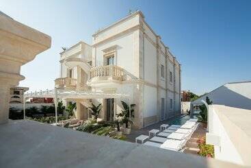 Bed and Breakfast 2493 Acquaviva Suites   Matrimoniale Standard