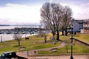 호텔 Pier Plaza Lodging