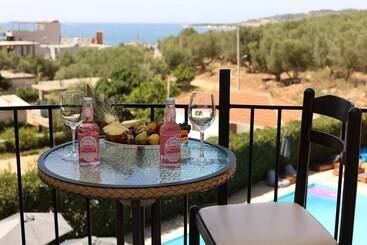 هتل Agrume Inn By Prive
