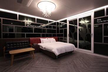 فندق على الطريق Pohang Haedodong New Bom Stay