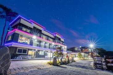 Pension (Hôtel basse catégorie) Taean Sunstone Pool Villa