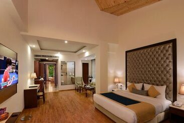 فندق Glenview Resort Kasauli, A Member Of Radisson Individuals
