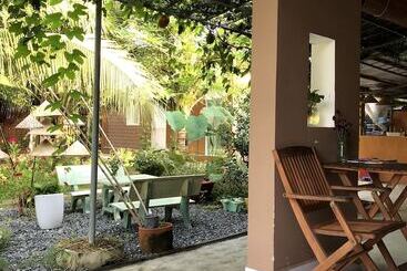 هتل Phuc Sinh Homestay