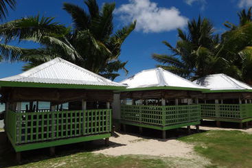 هتل Tailua Beach Fale
