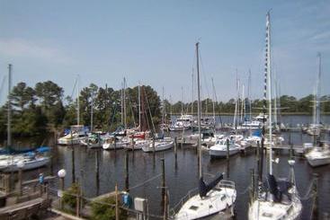 هتل Waterwood Townhouses