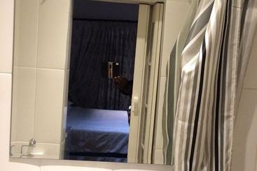پانسیون Acn International Regency Lodge