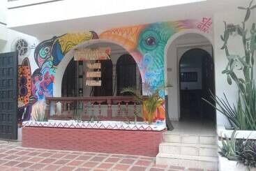 Casa Tropicalia   Hostel