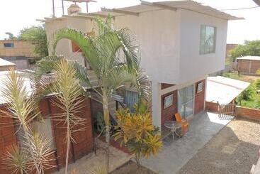 فندق Hospedaje Sun Beach