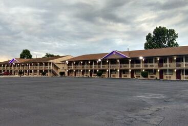 هتل Affinity Inn And Suites
